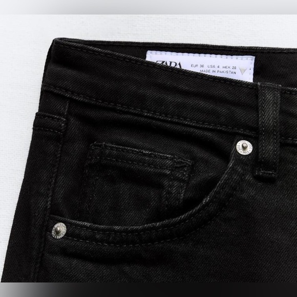 🆕 Zara FLARED CROPPED HIGH WAIST TRF JEANS NWT SZ 0 💕🔥🔥 - Picture 2 of 3